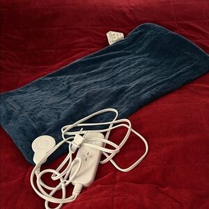 Navy Blue Heating Pad with Controller